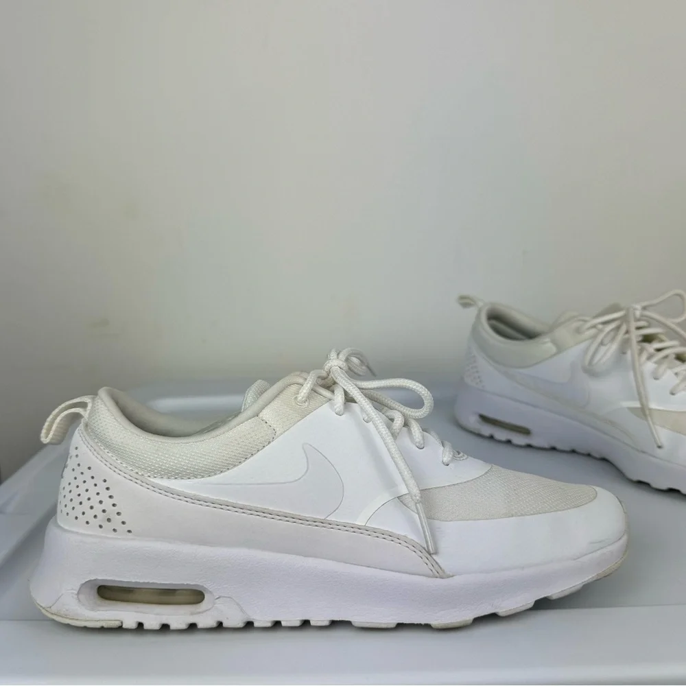 Nike Air Max Thea White Athletic Shoes Sneakers Sz 8